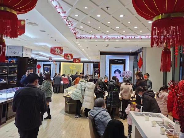 探索老凤祥官网商城，传承与创新并蓄的珠宝殿堂