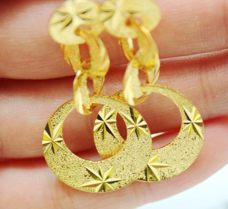 沙金饰品，美丽与健康的双重考量