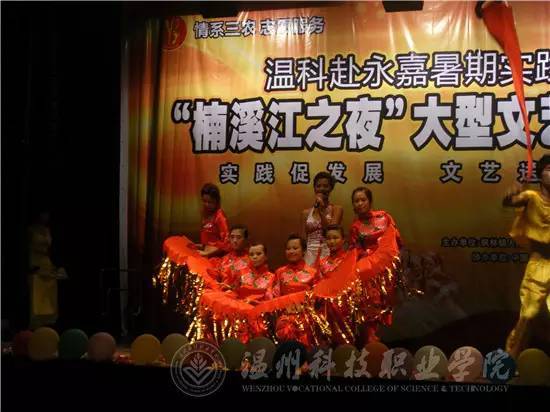 探秘黄大仙论坛，精选六肖的奥秘与文化传承黄大仙论坛精选六论坛