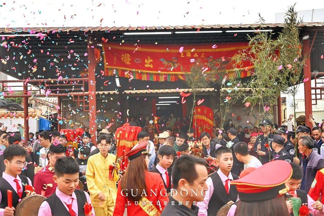 探秘香港马黄大仙，历史、信仰与文化传承香港黄大仙码资料大全