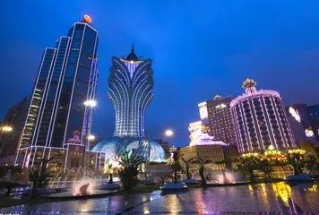 澳门资料大全2048年免费下载，探索新澳门的全面指南新澳门精准正版免费开奖记录