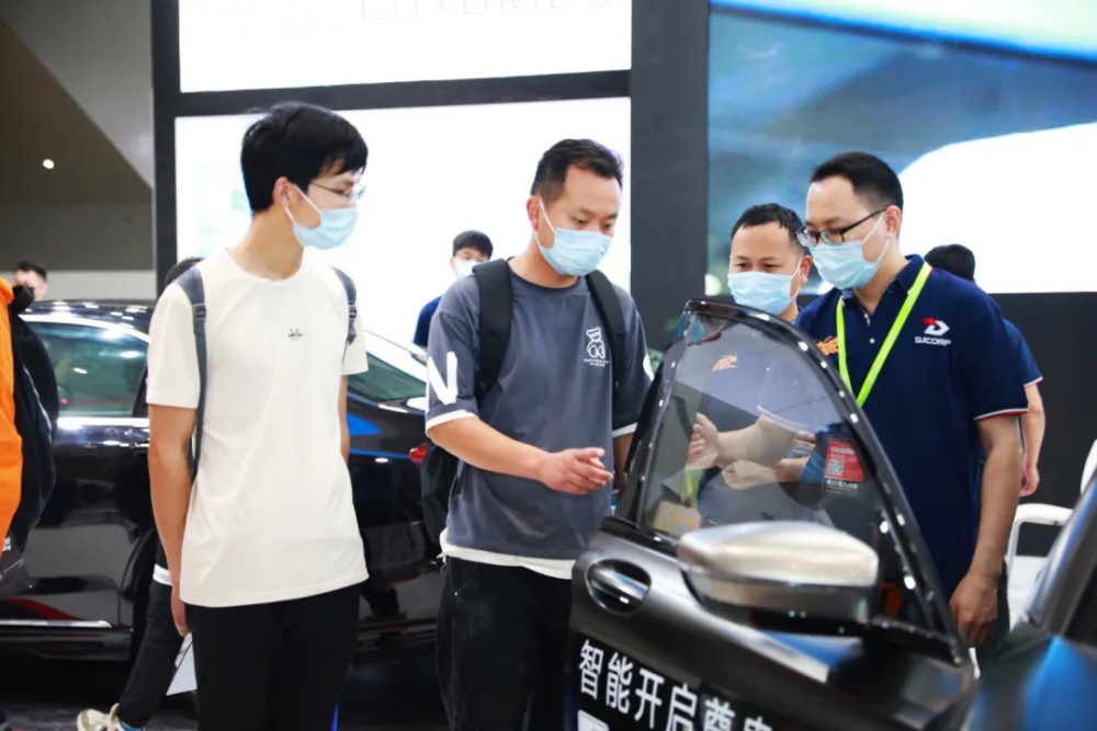 2046新奥门免费资料，探索未来教育的新篇章2025年正版资料免费大全